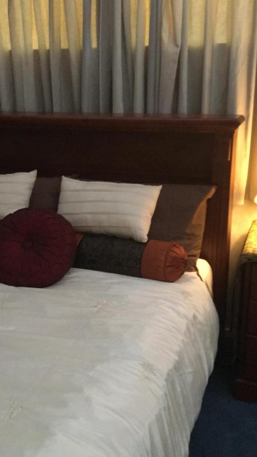 هوت العليا A Cozy Room With It'S Own Privacy المظهر الخارجي الصورة